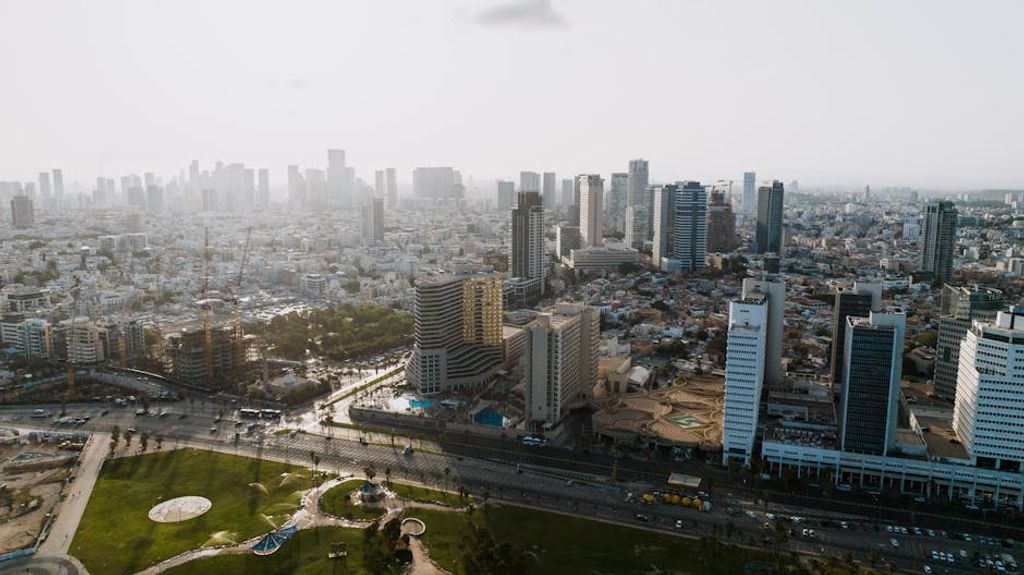 תל אביב